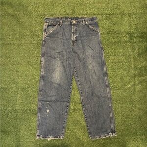 Wrangler Relaxed Fit Denim Jeans - Classic Blue